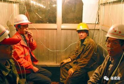 川藏铁路最新消息播报：今年建设任务、雅林段75座隧道施工挑战！_20