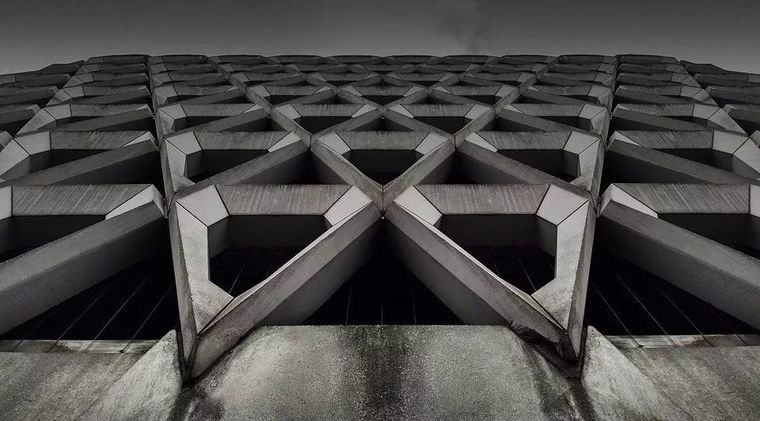 ​如何快速识读建筑施工图、找出错误和不便施工之处？_2