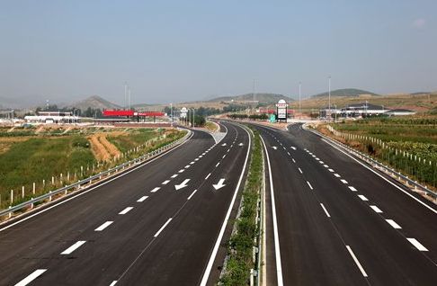 撤站攻坚丨取消省界收费站，多地在积极行动_1