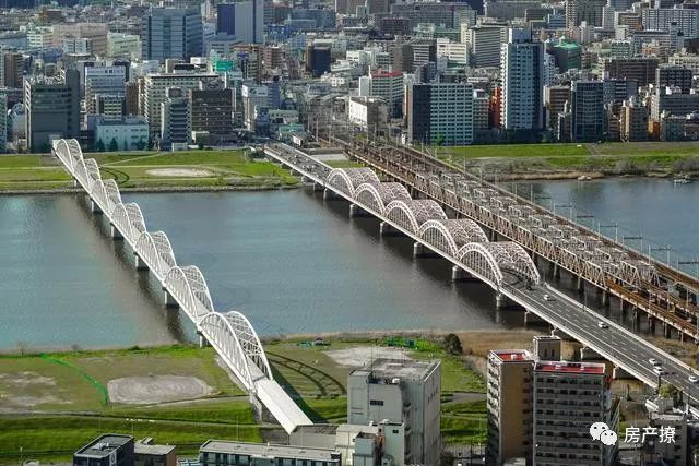 楼市打响保卫战：10个城市被“黄牌警告”，2019年房价还能火？_2