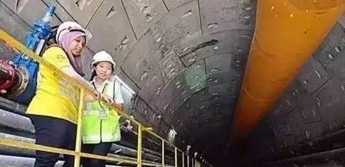 你知道隧道施工时为什么不准女性进洞吗？_1